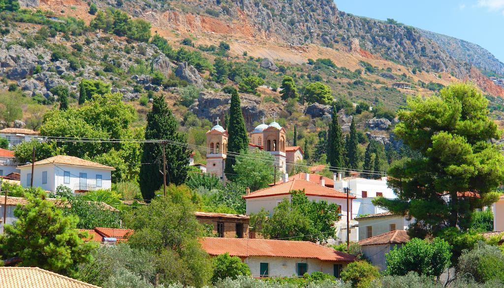 Xenonas Chrisso Delphi Exterior foto
